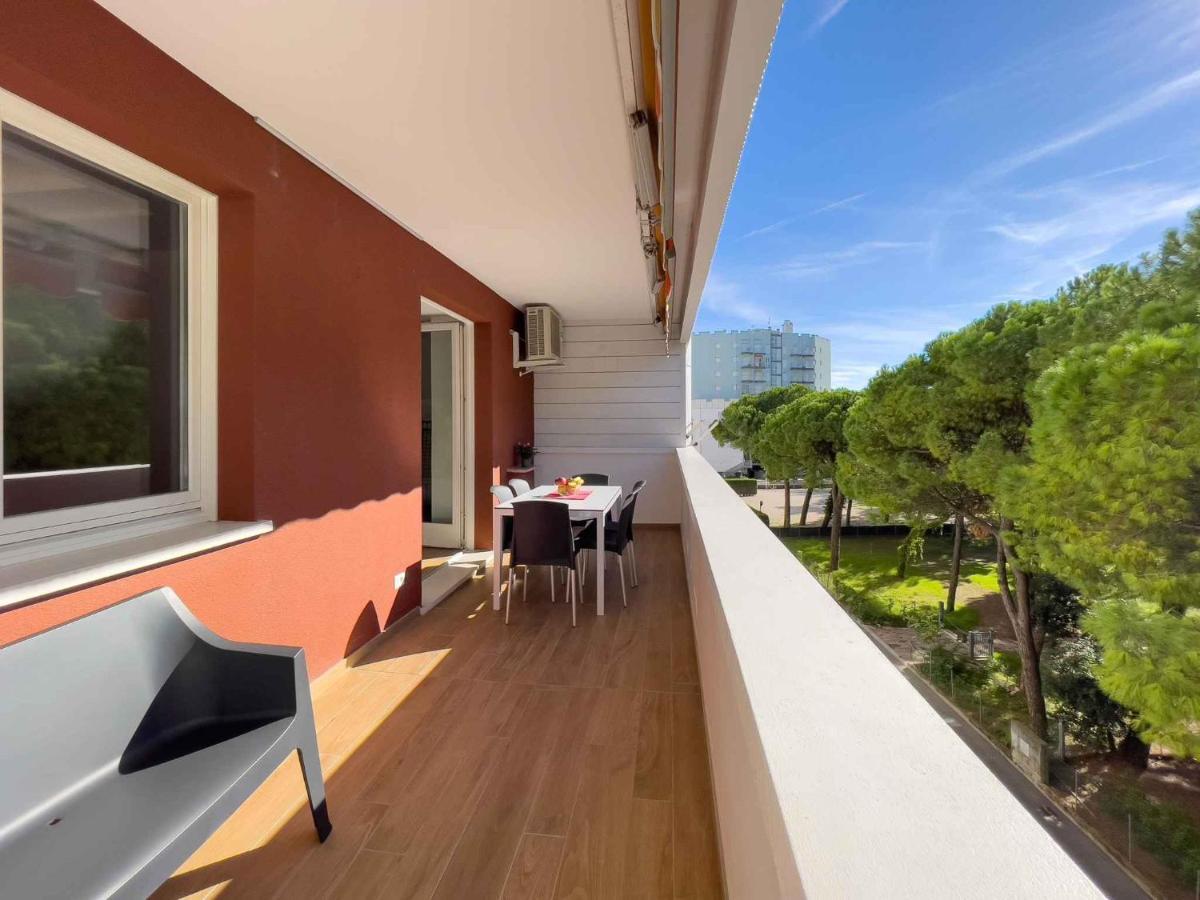Apartment In Lignano Sabbiadoro 21783 Dış mekan fotoğraf